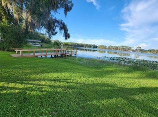 3402 Ellenwood Ln, Tampa, FL 33618