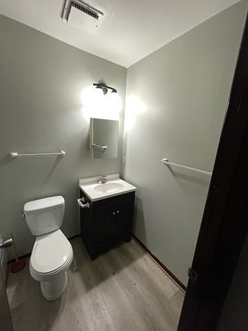 1st image of 723 Bryden Rd