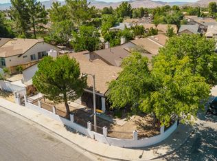 37672 Lasker Ave, Palmdale, CA 93550