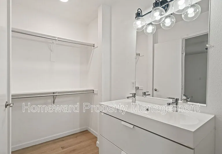 1401 Landmark Ct — Photo 15