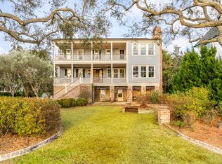 205 Ferry St, Mount Pleasant, SC 29464