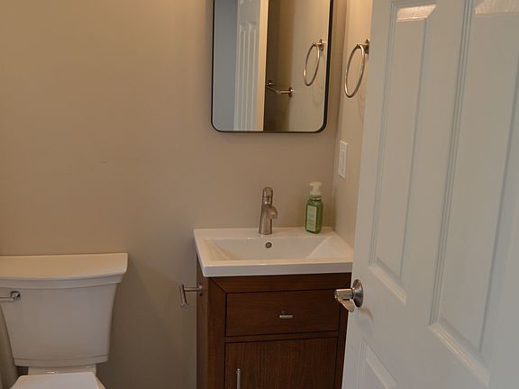 5th image of 4021 V St