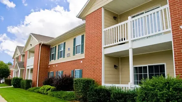 Hamptons of Neosho