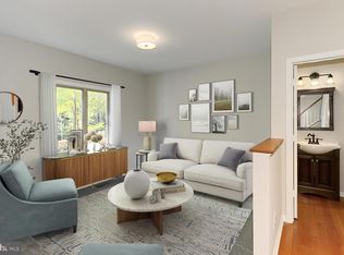 6306 Occoquan Forest Dr, Manassas, VA 20112