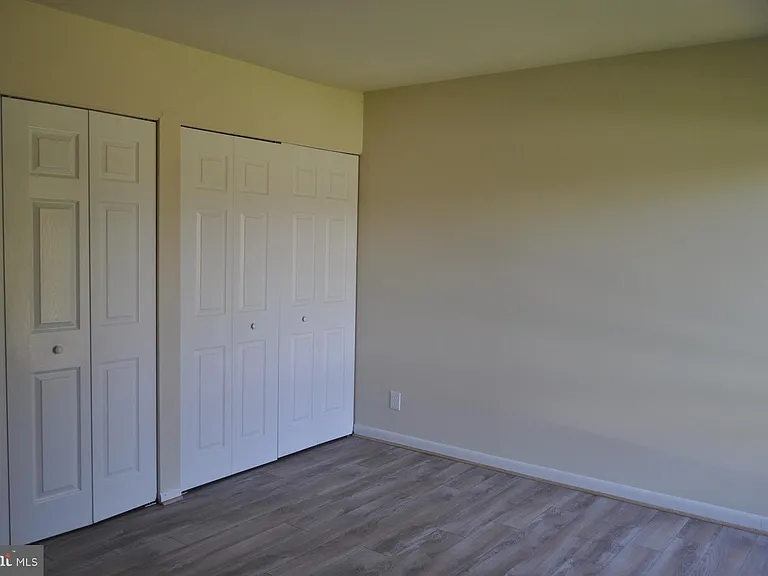 6091 Majors Ln #6 — Photo 9
