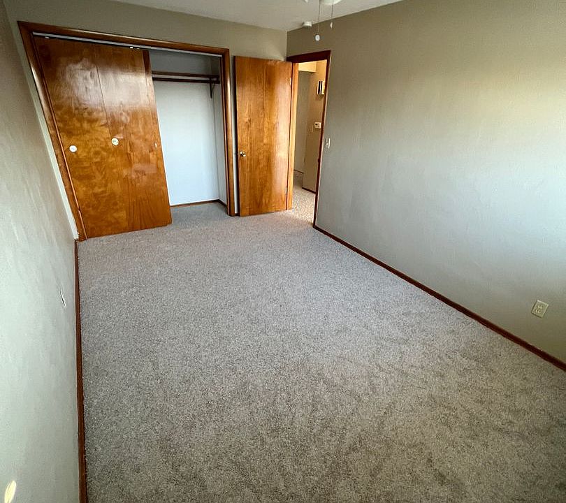1st image of 604 E Main St #A