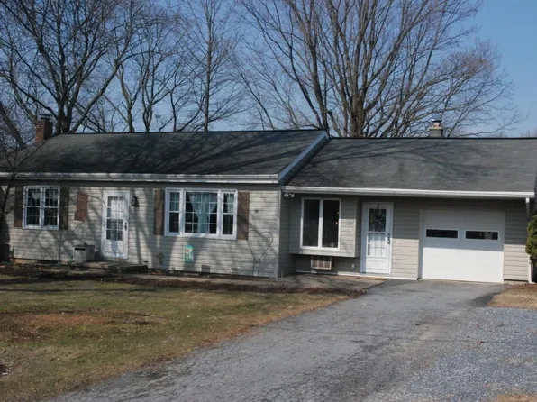 117 Ore Mine Rd, Mount Joy, PA 17552