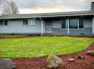 930 Heather Turn, Harrisburg, OR 97446