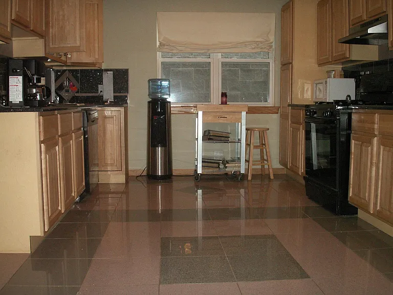 2836 N Damen Ave #2 — Photo 15