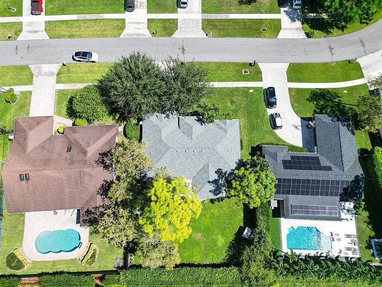 14010 Aster Ave — Photo 38