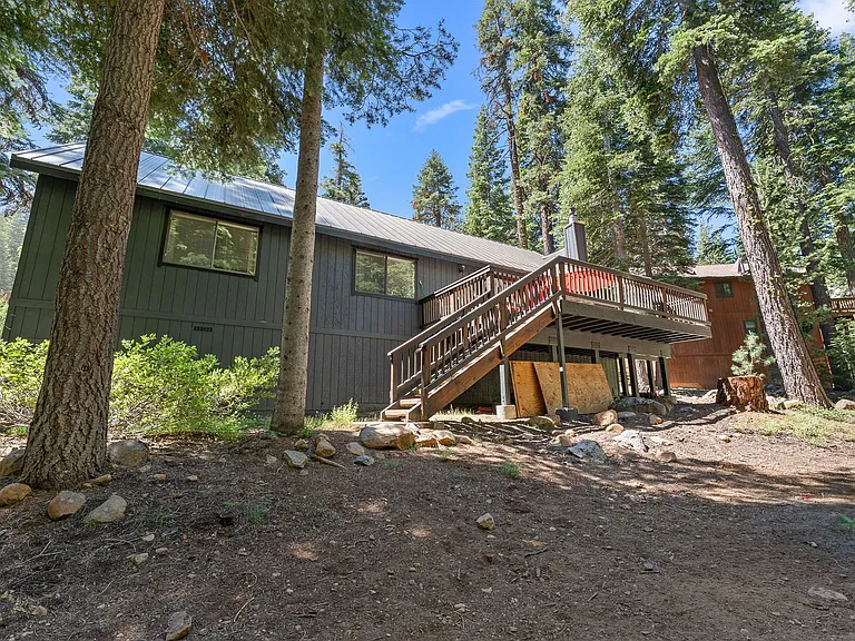 1142 Regency Way — Photo 24
