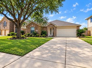 23127 N Waterlake Dr, Richmond, TX 77406