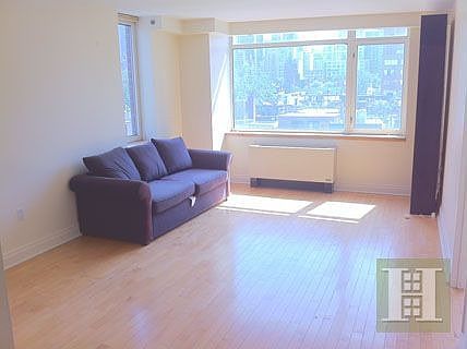 2nd image of 1760 2nd Ave APT 9B