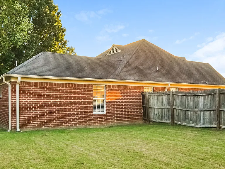 1550 Far Dr — Photo 17
