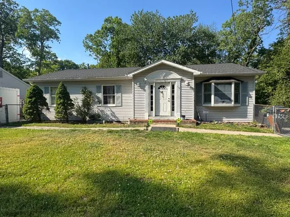 112 Phillips Ave, Browns Mills, NJ 08015