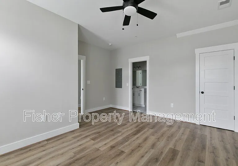2202 Carrington St #200 — Photo 12