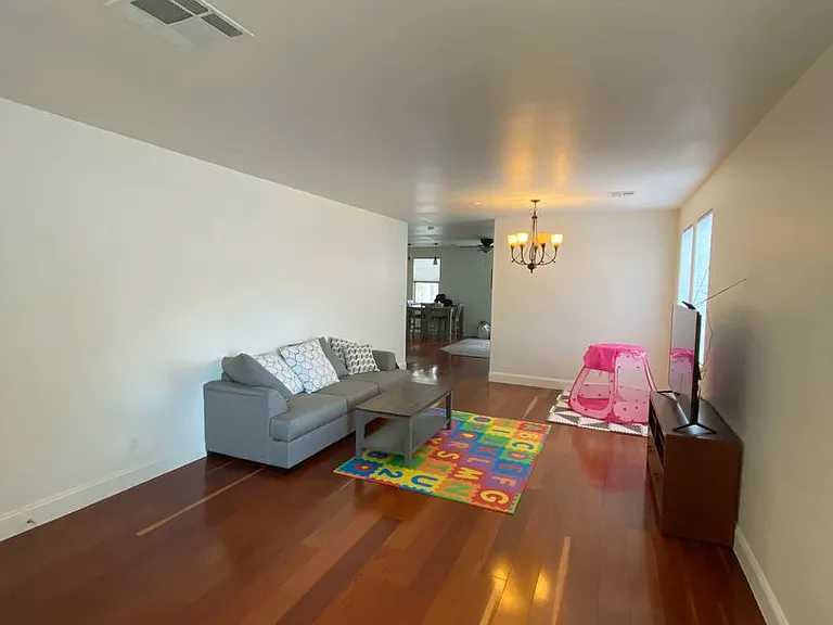 11572 Casa Del Mar Ct — Photo 1