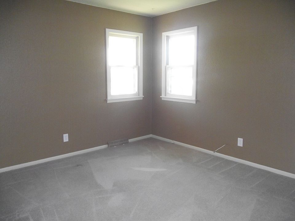2nd image of 673 Wentz St