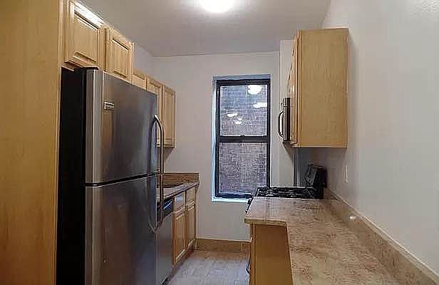 1st image of 560 W 151st St APT A4