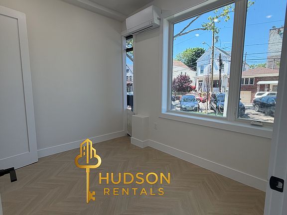 3rd image of 40 Lembeck Ave #102