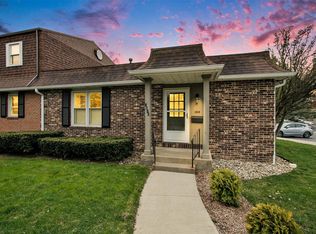 2510 Stratford Dr, Saint Joseph, MI 49085