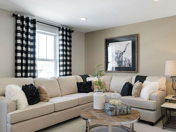 Comfortable Upstairs Loft Area