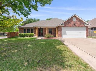 911 E Olympic Dr, Pflugerville, TX 78660