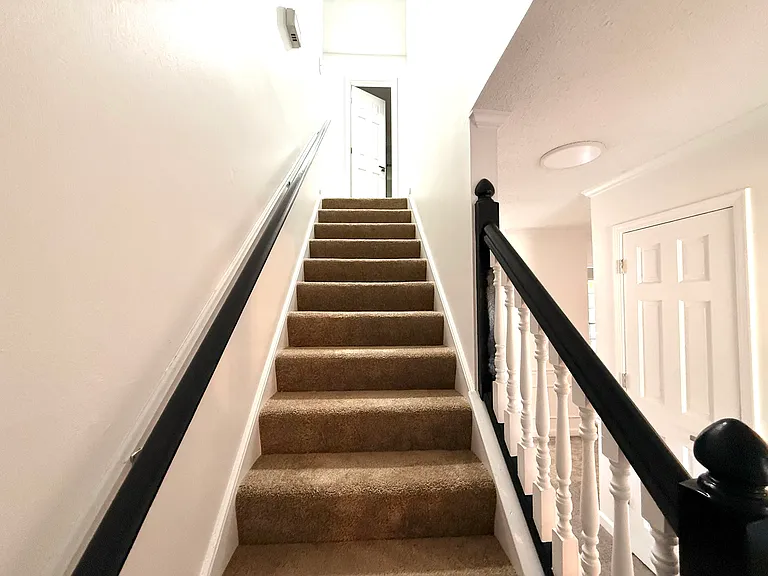 1887 River Glen Cv — Photo 10