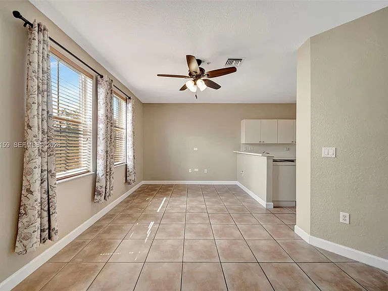 4361 SW 160th Ave #208 — Photo 4