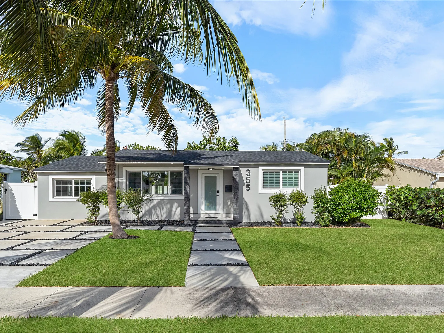 3 bed, $6,700 — Photo 2