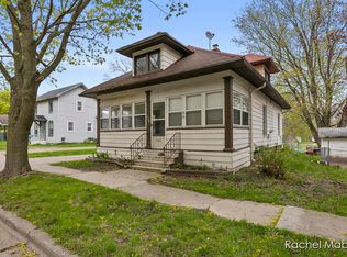709 N Michigan Ave, Hastings, MI