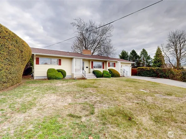 1513 SE Central Avenue, College Place, WA 99324