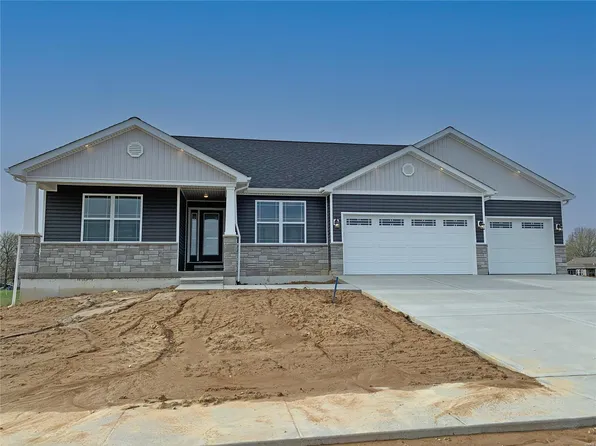 8440 Cryder, Troy, IL 62294