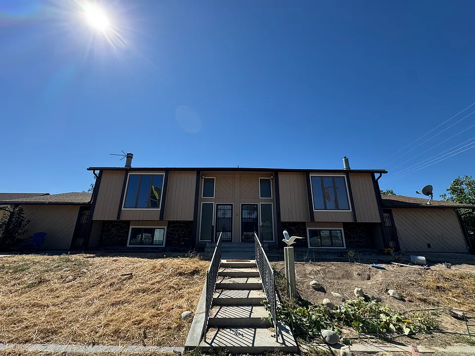 675 Highway 30 #B