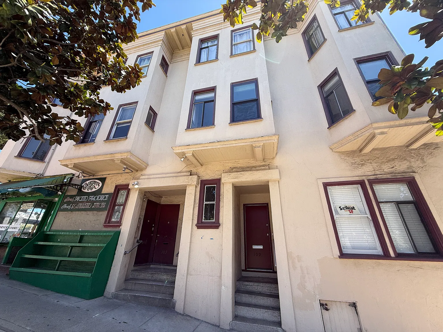 2 bed, $4,798 — Photo 1