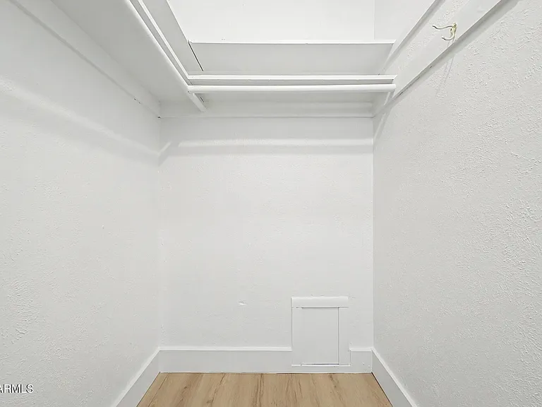 2727 E Montecito Ave — Photo 12