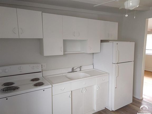 4th image of 730 W 25th St Unit A-b