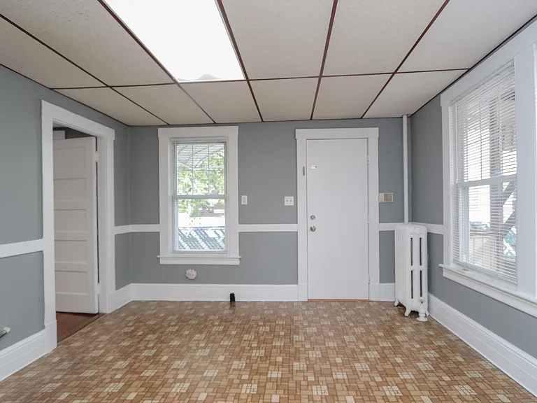 8 Ivy Ave #1 — Photo 15