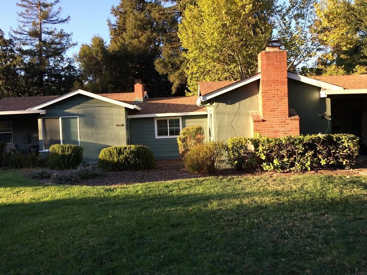 house - duplex - 3708 Mosswood Dr