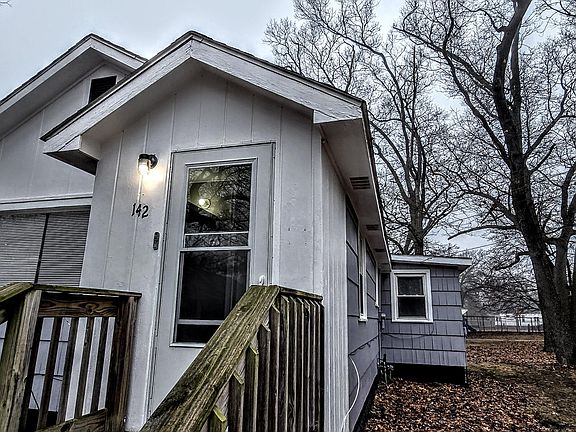 2nd image of 142 Harrison Blvd