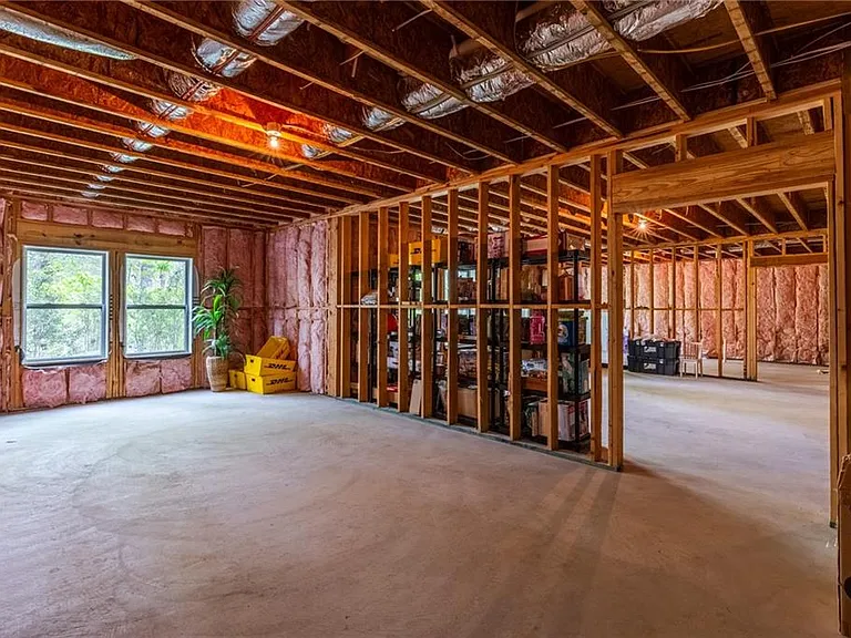 5391 Whitaker St — Photo 69