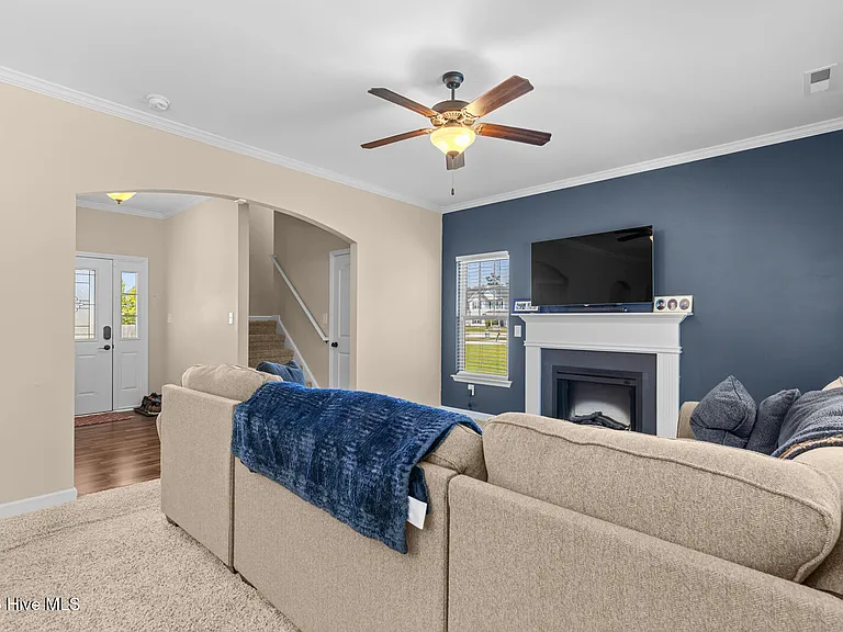 260 Breakwater Dr — Photo 9