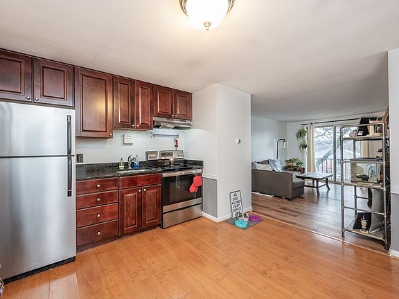 4th image of 90 E Broadway Dr Unit 34