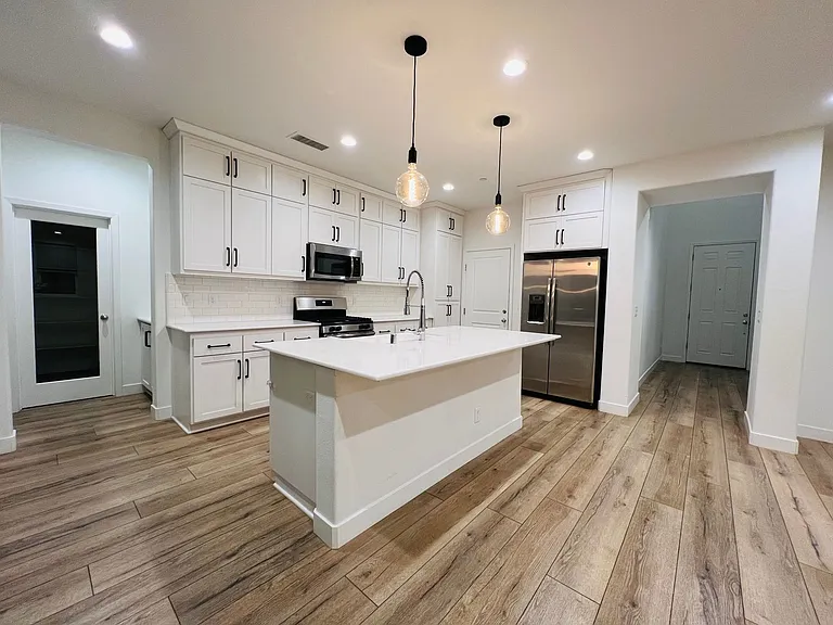 4366 Redrock Dr — Photo 28
