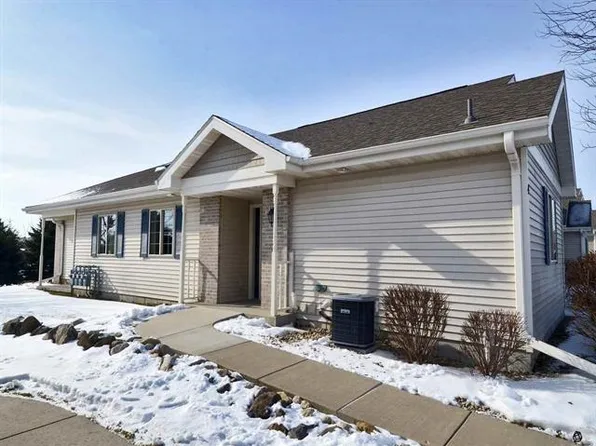 6709 Reston Heights Dr Unit 4, Madison, WI 53718