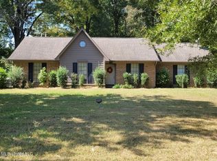 7135 Hickory Estates Dr, Walls, MS 38680