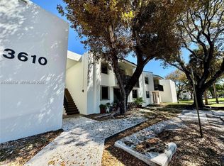 3610 SW 114th Ave #4-202, Miami, FL 33165