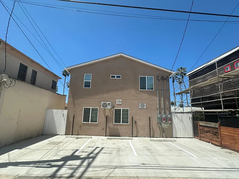 4455 Maryland St — Photo 11