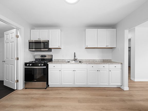 3rd image of 3517 Jemez Dr