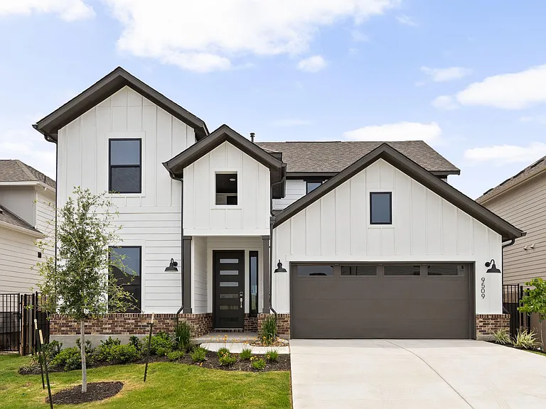 9509 Boathouse Dr — Photo 1